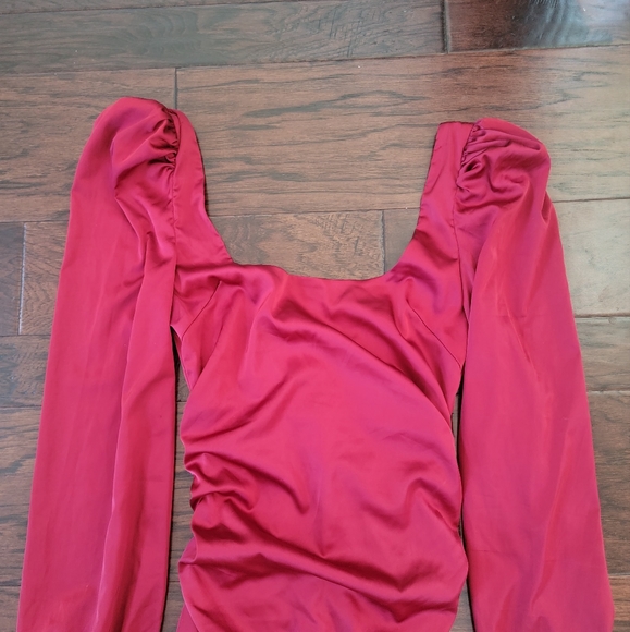 Like New Blaire Mini Dress in Wine size Small - Picture 5 of 7